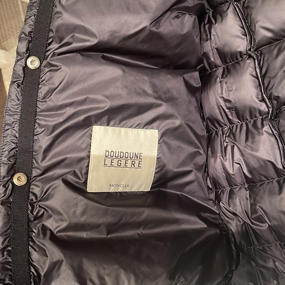 Moncler vest - Picture 5 of 6